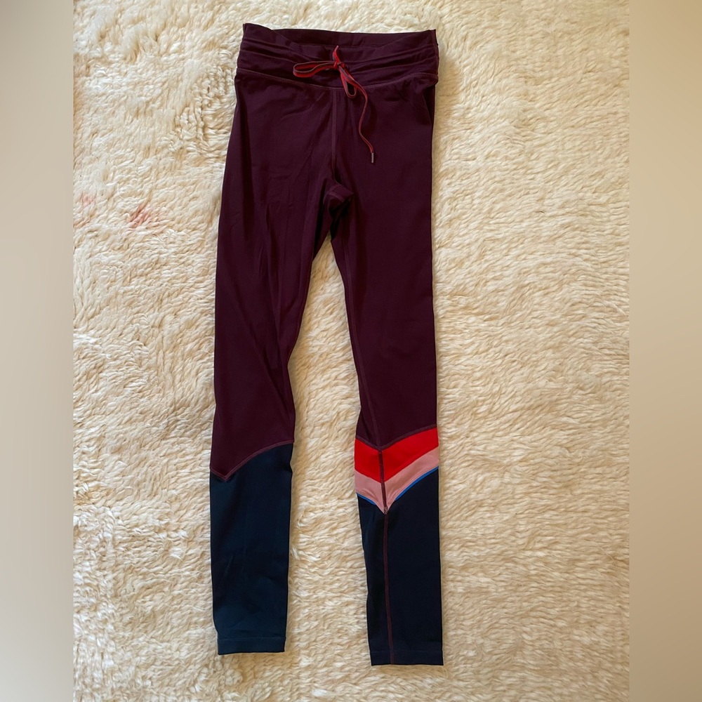 Maroon drawstring leggings